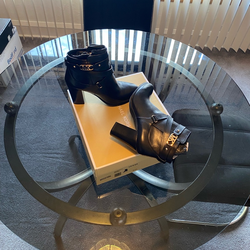Micheal Kors Black Kincaid Bootie.